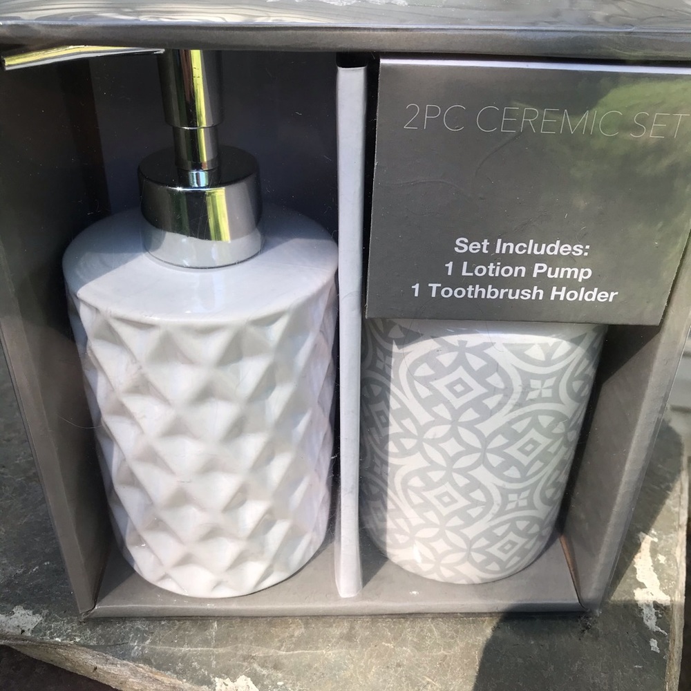 Dream Suite 2pc Bathroom Set